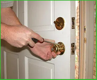 Locksmith Of Baltimore  Baltimore, MD 410-246-6580 - 4-lock-change